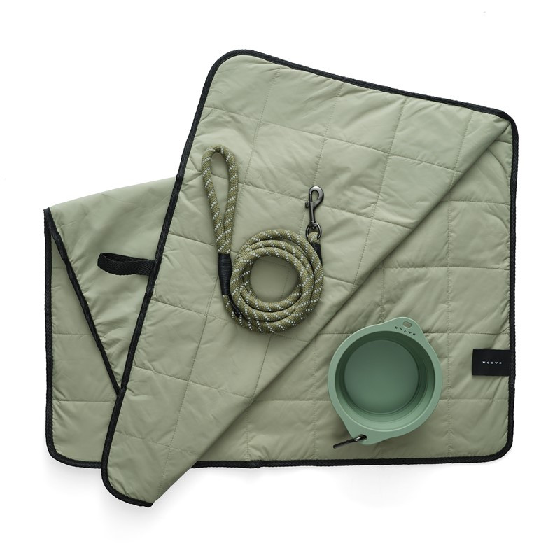 VOLVO smycz odblaskowa 180cm miska turystyczna 800ml mata zestaw prezent OE