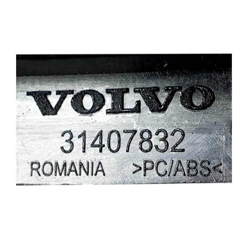 VOLVO V90CC prawy slizg mocowanie listwy zderzaka tyl OE