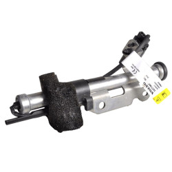 VOLVO S60 III V60 V60CC II prawy naboj zawiasu maski oryginal nowy OE