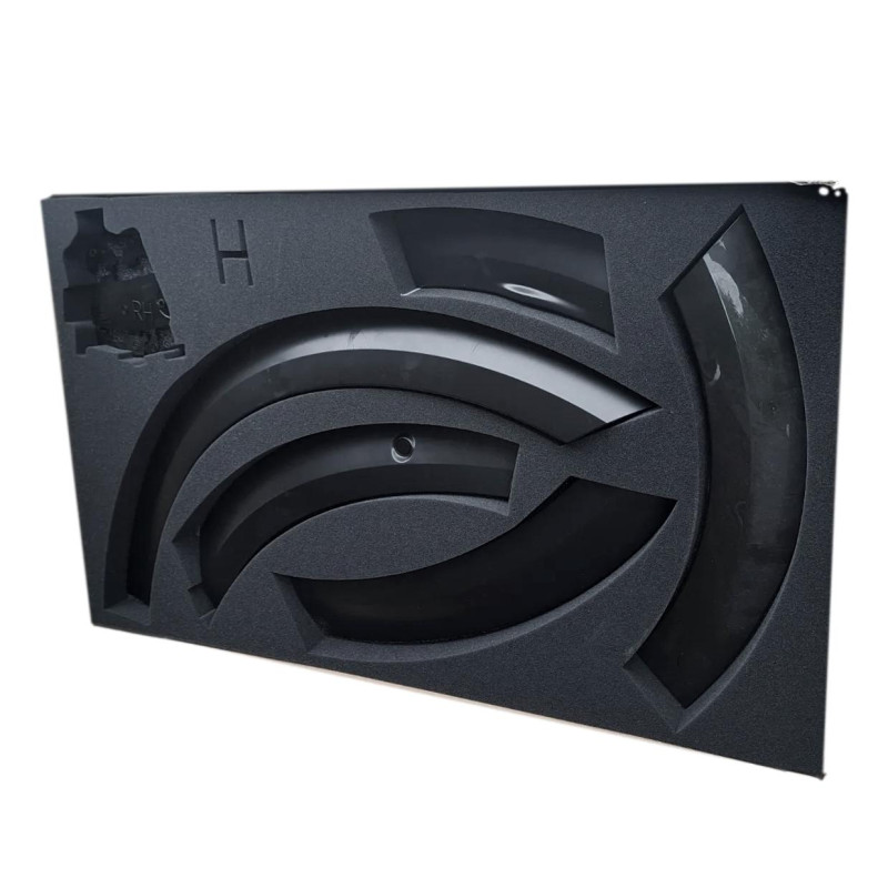 VOLVO XC60 II kpl poszerzen nakladki na blotnik podklad OE 40003481