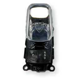 VOLVO S60 V60 S90 V90 XC60 XC90 lewarek wybierak galka Orrefors OE 32280785