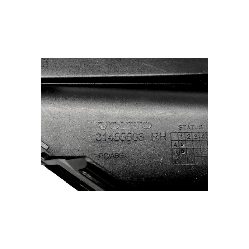 VOLVO S60 III V60 II prawa kratka atrapa zderzak przod R-Design OE 31455563