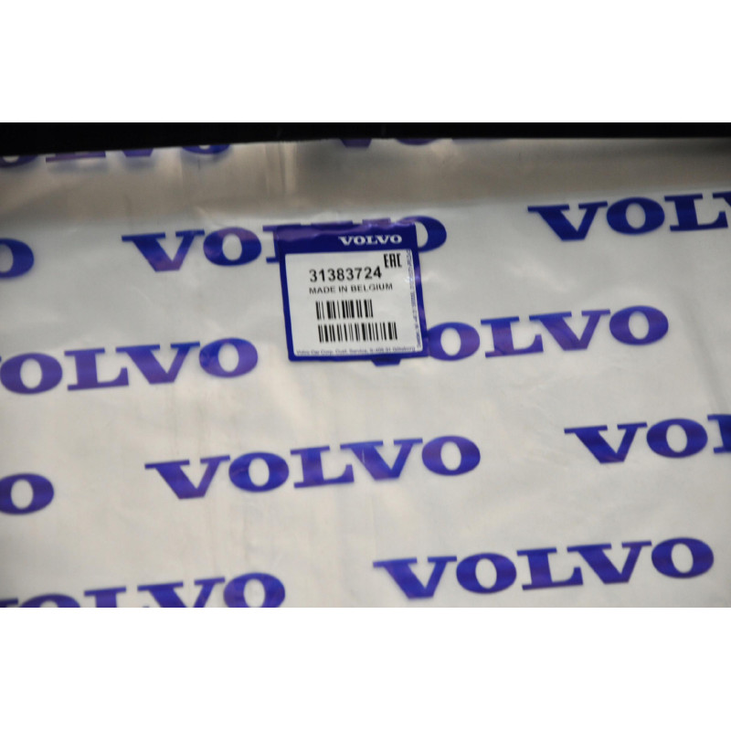 VOLVO XC90 II wlot srodek kierownica powietrza OE