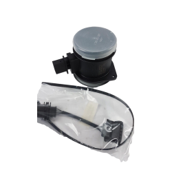 VOLVO S60 V70 XC70 XC90 XC60 przeplywomierz 2,4D OE 31331525