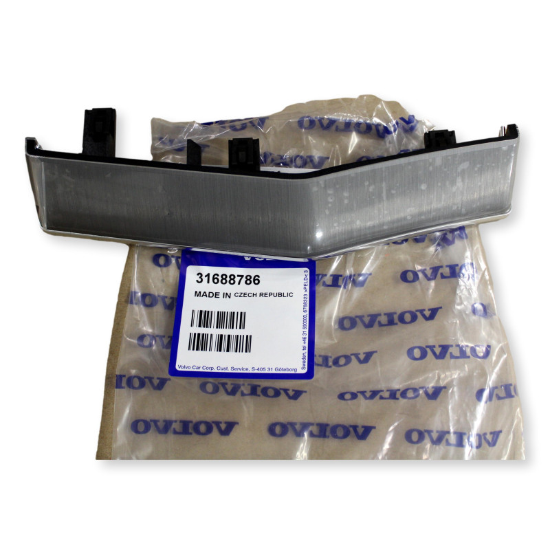 VOLVO XC90 II listwa deski rozdzielczej lewa OE 31688786
