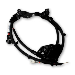 VOLVO XC40 przewód dodatni akumulatora OE 32311009