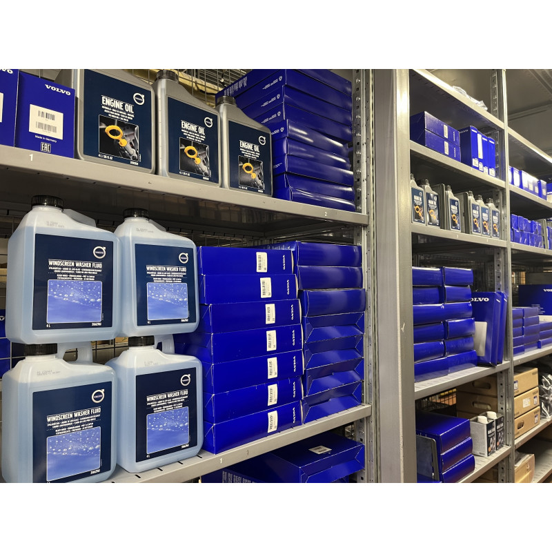 VOLVO XC90 XC60 S90 V90 S60 V60 wspornik blotnika lewego 32318706 OE