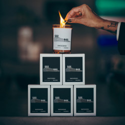 VOLVO limitowana swieca zapachowa sojowa 60h oryginalna