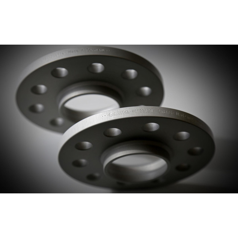 HEICO Volvo EX90 XC90 XC60 XC40 V90 V60 S90 S60 C40 dystanse aluminiowe 2 szt 30mm kpl + śruby