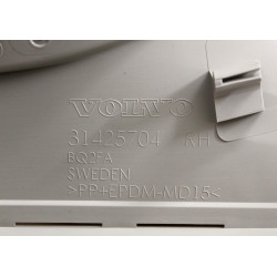 VOLVO XC60 II panel osłona tylny prawy słupek D blondę OE 31688313