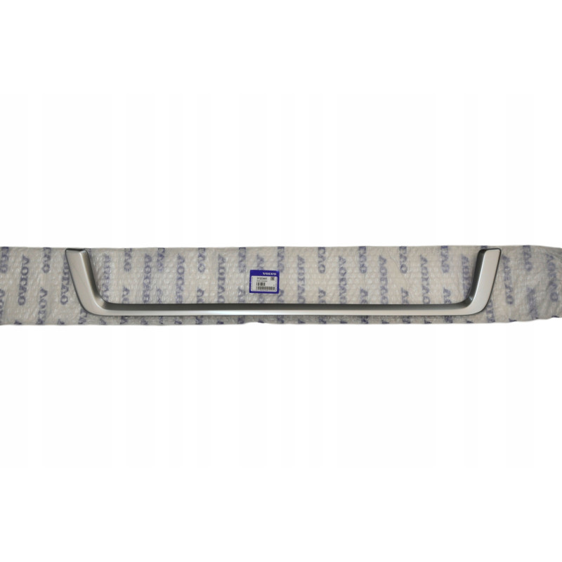 VOLVO V70 R-Design listwa chrom przód zderzak OE