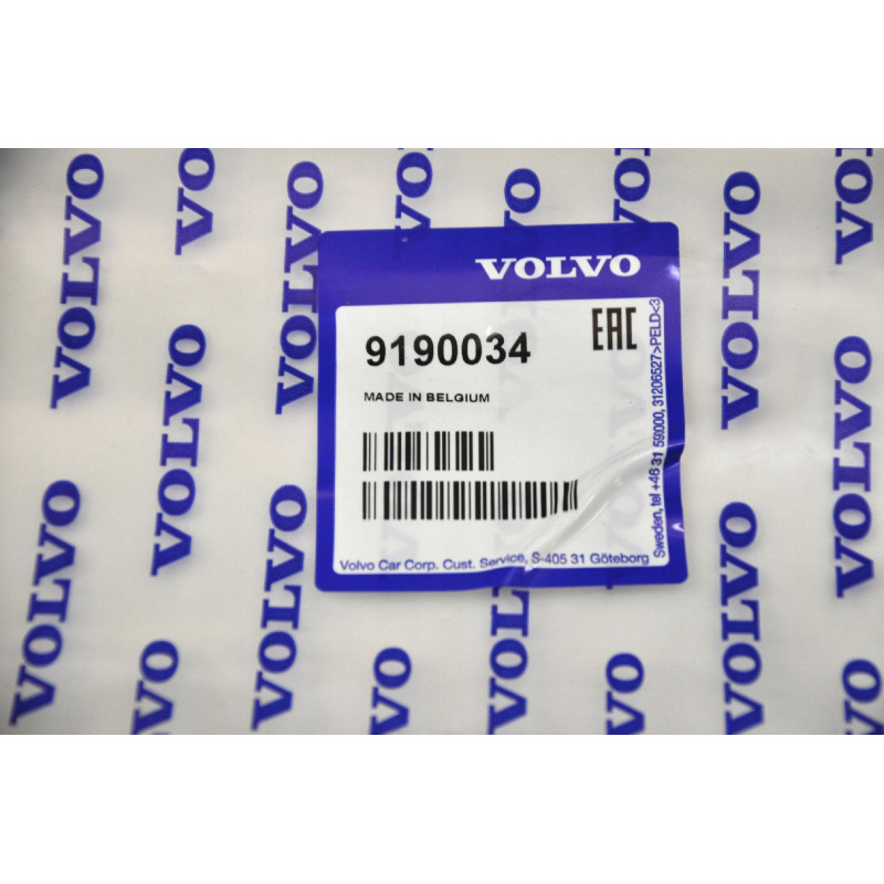 VOLVO V70R S70R przednia środkowa kratka zderzak O