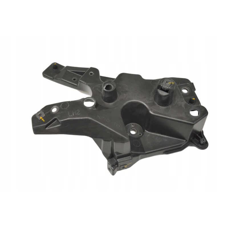 VOLVO XC60 II lewe mocowanie wzmocnienie błotnika 32288928 OE