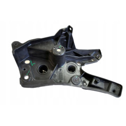 VOLVO XC60 II prawe mocowanie wzmocnienie błotnika