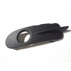 VOLVO C70 przednia prawa kratka halogenu w zderzak 9466546