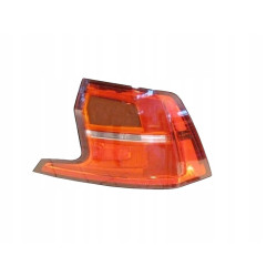 VOLVO S90 Lampa tylna prawa w błotnik 31698713 OE