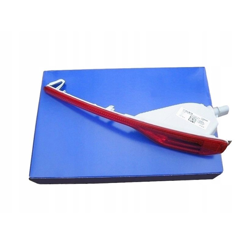 VOLVO XC40 odblask tylny...