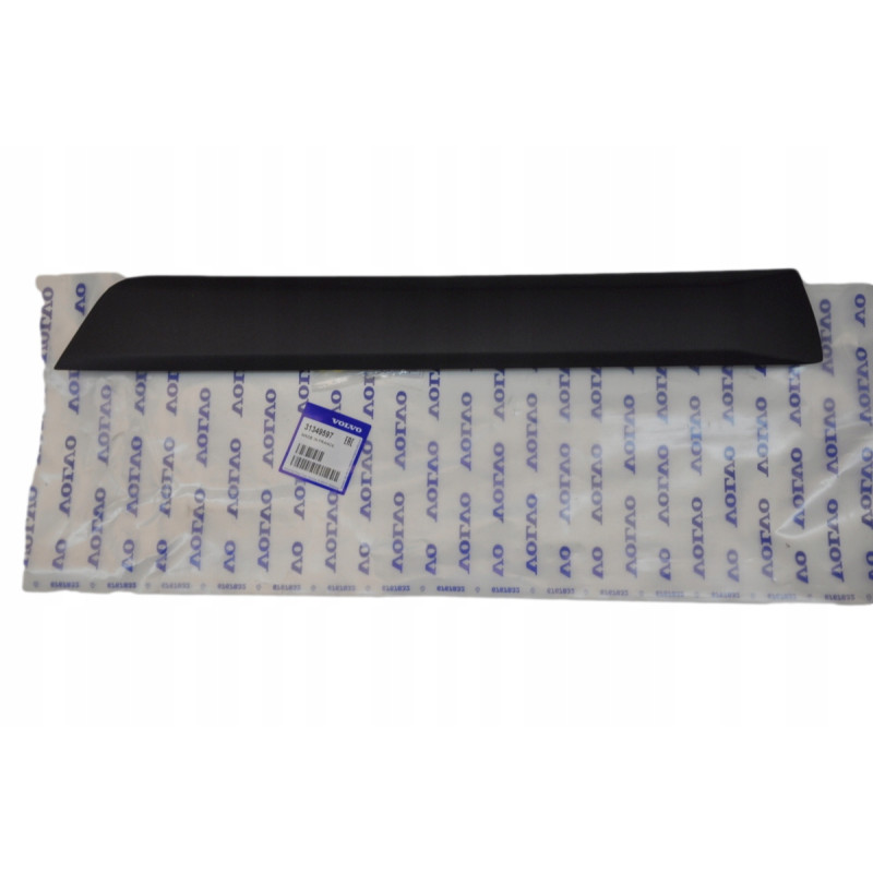 VOLVO XC60 listwa drzwi...