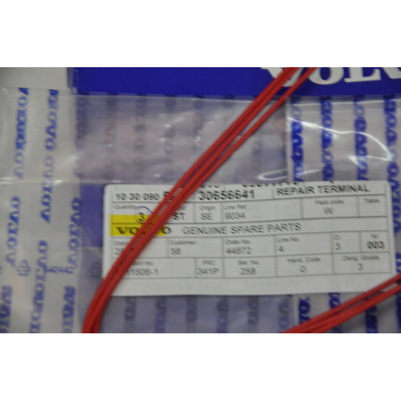 VOLVO C30 POLESTAR 1 S40 Pin zacisk wtyczki instalacyjnej 2.8mm 30656641 OE