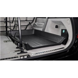 VOLVO XC90 II wykładzina klatki na psa w bagażniku