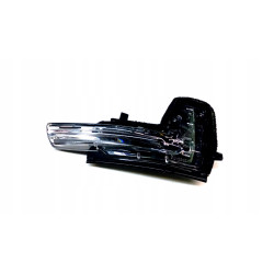 VOLVO XC60 II prawy kierunkowskaz prawe lusterko 31385686