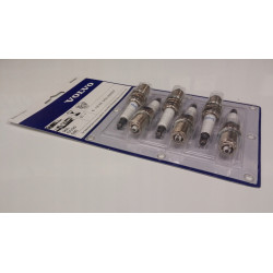 VOLVO 960 S90 V90 S80 oryginał świece zapłonowe OE 8642661