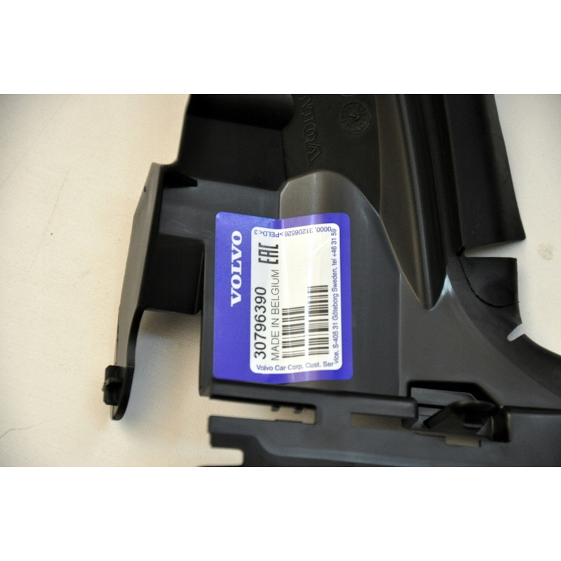 VOLVO S80 V70 XC70 Prawa kierownica powietrza 30796390 OE