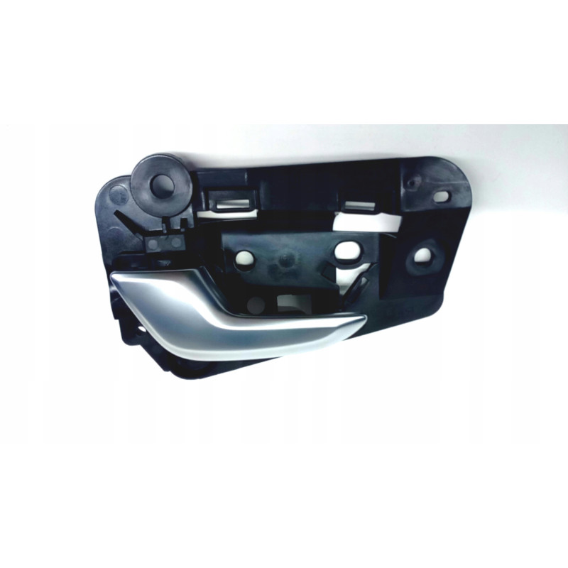 VOLVO XC90 lewa klamka...