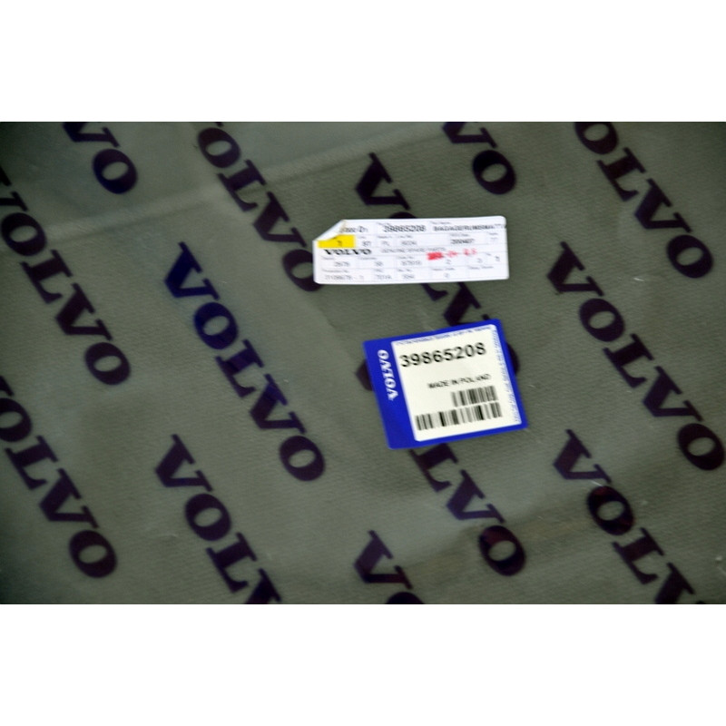 VOLVO XC90 Ocean race dywanik bagażnika welur 39865208 OE