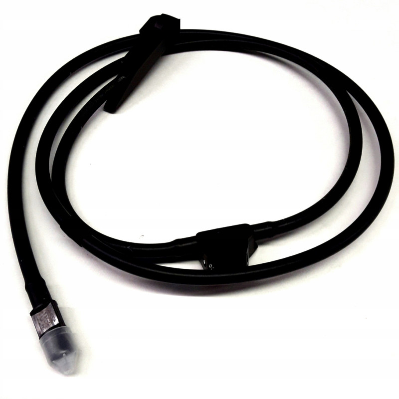 VOLVO XC90 II prawa dysza...