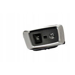 VOLVO XC60 Tylna prawa lampka podsufitki 32289790 OE