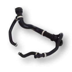 VOLVO XC90 II lewy wąż przewód chłodnicy wody 2,0T OE 32224779