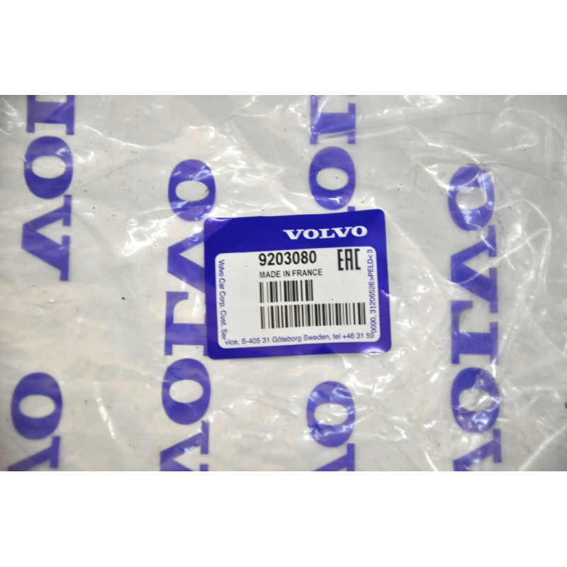 VOLVO V70 Uszczelka listwa tylnego zderzaka 9203080 OE