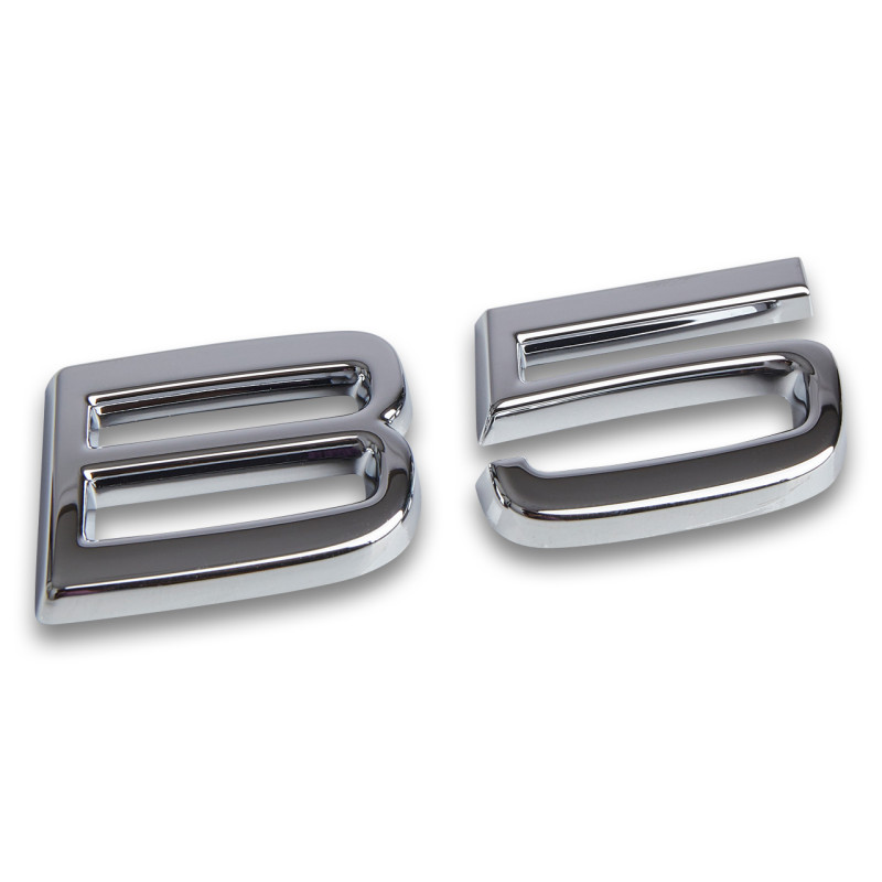 VOLVO XC40 XC60 XC90 II emblemat B5 na tylna klapę 32274134