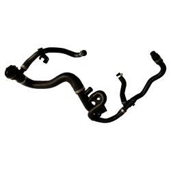 VOLVO XC40 lewy przewód wąż chłodnicy 2,0T 32362738