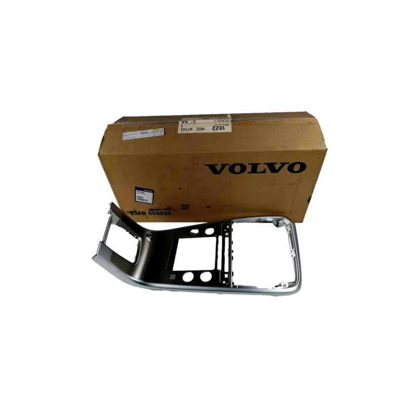 VOLVO XC60 Panel blenda wodospad deski rozdzielczej 6815565 OE