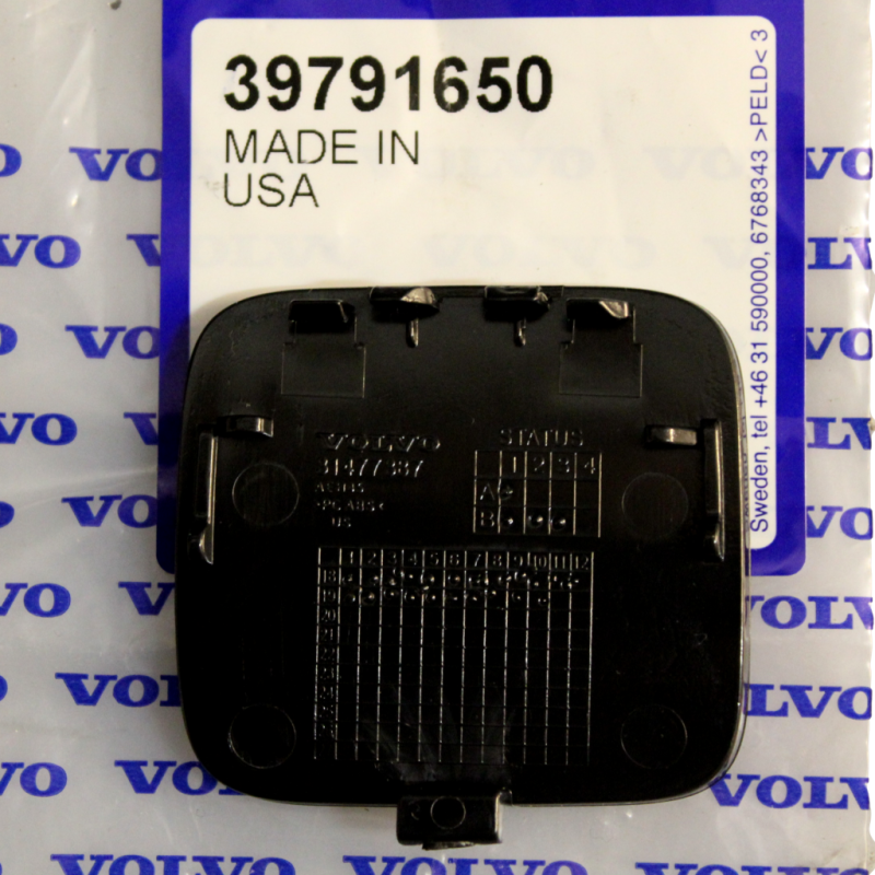 VOLVO S60 III zaślepka ucha haka holowniczego tył OE 39791650