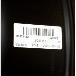 VOLVO V60 felga aluminiowa 18 R-Design Diamond Cut