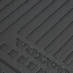 VOLVO XC60 II oryginalna wykładzina mata bagażnika PLUG-IN HYBRID OE