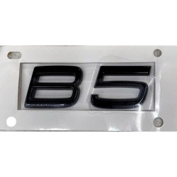 VOLVO S60 III emblemat B5 czarny black edition