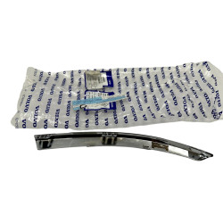 VOLVO XC90 II tylna prawa listwa zderzaka chrom OE