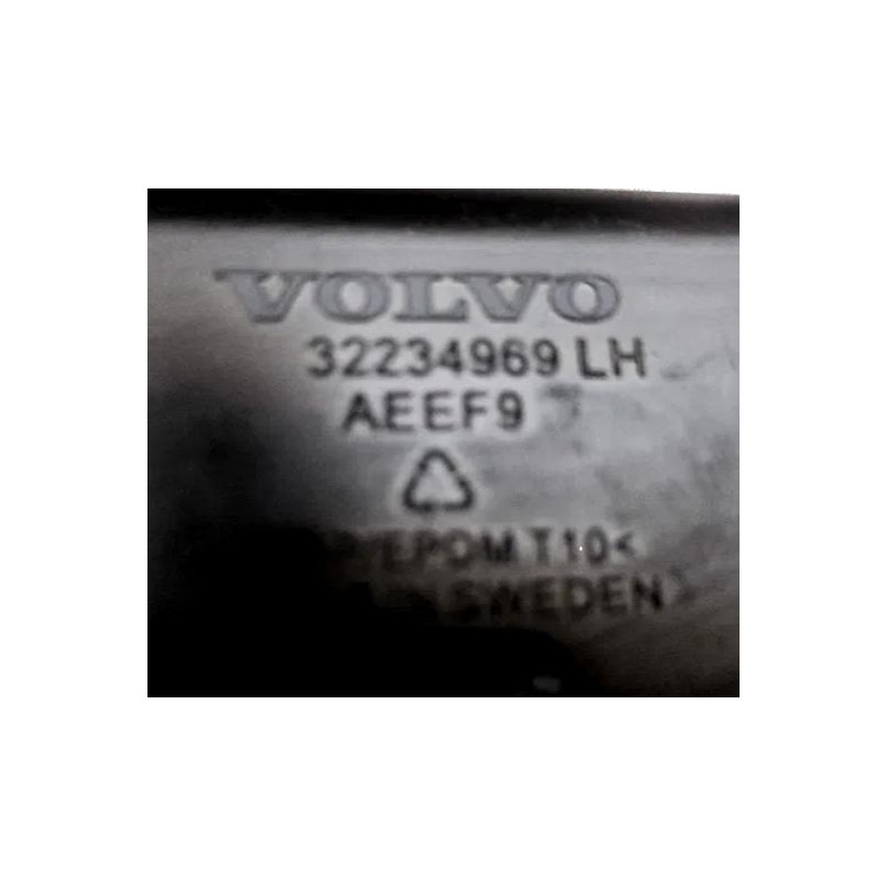 VOLVO XC60 II Plug-In lewa kratka zaślepka halogenu zderzak przód OE