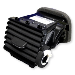 VOLVO V40 V40 CC lewa kratka nawiewu powietrza OE 30780844