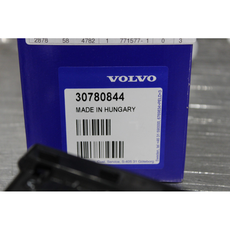 VOLVO V40 V40 CC lewa kratka nawiewu powietrza OE 30780844