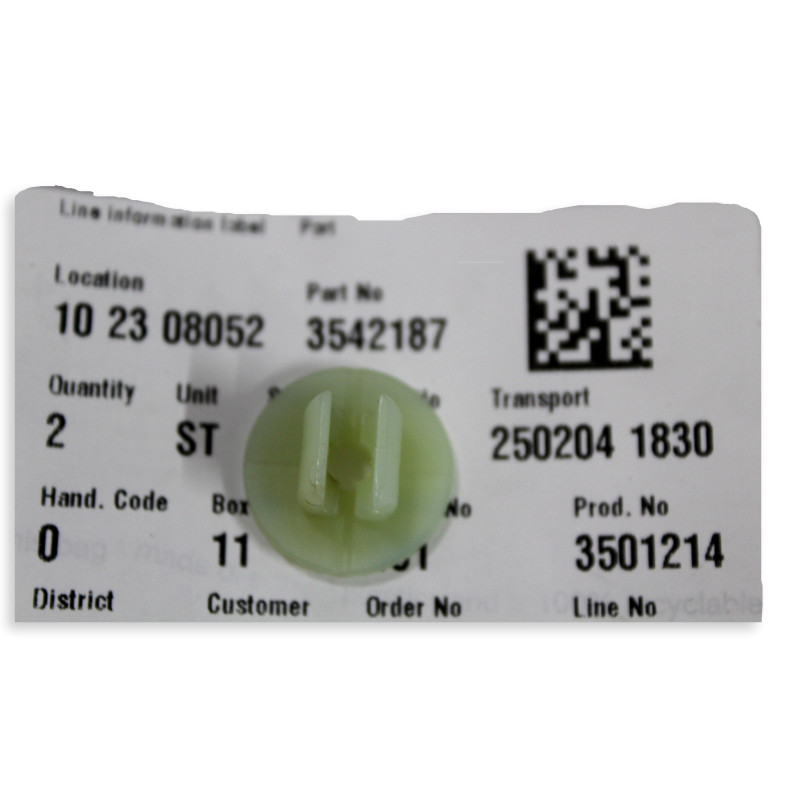 VOLVO spinka klips gwint...