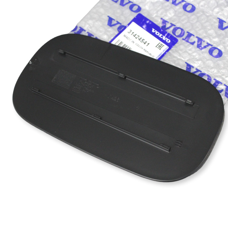 VOLVO XC60 II klapka wlewu paliwa do lakierowania OE 31424541