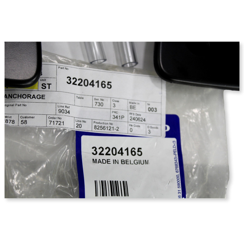 VOLVO V60 V90 XC40 XC60 mocowanie pionowej kratki bagażnika OE 32204165