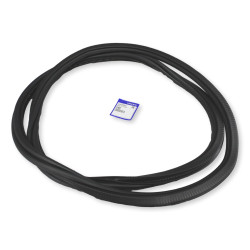 VOLVO S60 uszczelka drzwi przednich OE 32328842