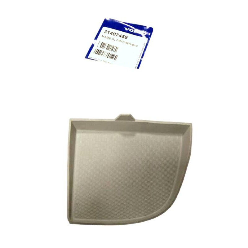 VOLVO XC60 II przednia lewa...