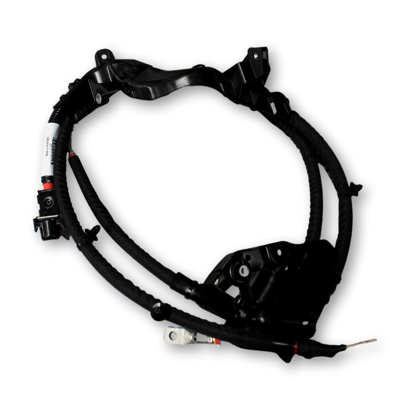 VOLVO XC40 przewód dodatni akumulatora OE 32311009